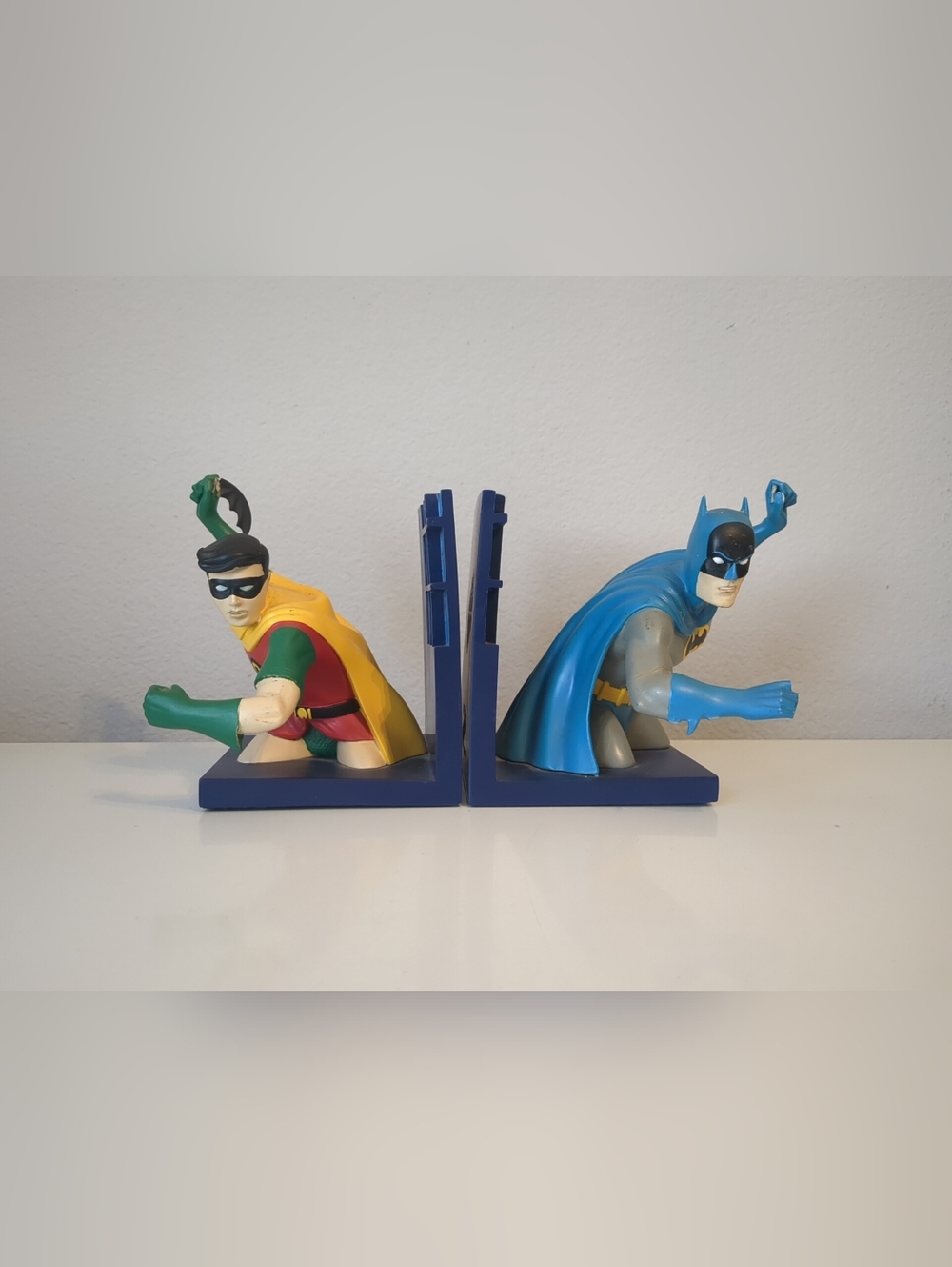 1999 Batman & Robin 'Bronze Age' Bookends Warner Brothers Store Exclusive (READ)